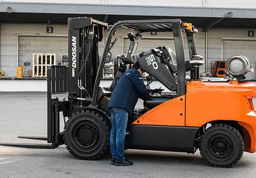 Stivuitoare Doosan GPL, G35/40/45S-7, G50/55C-7 G40/45/50/55SC-7, 3.5-5.5t