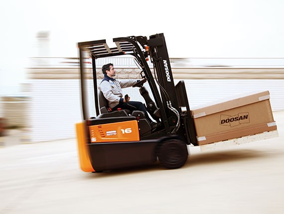 Stivuitor Doosan electric, B13/15/16R-7, 1.3 – 1.6t, 3 roti